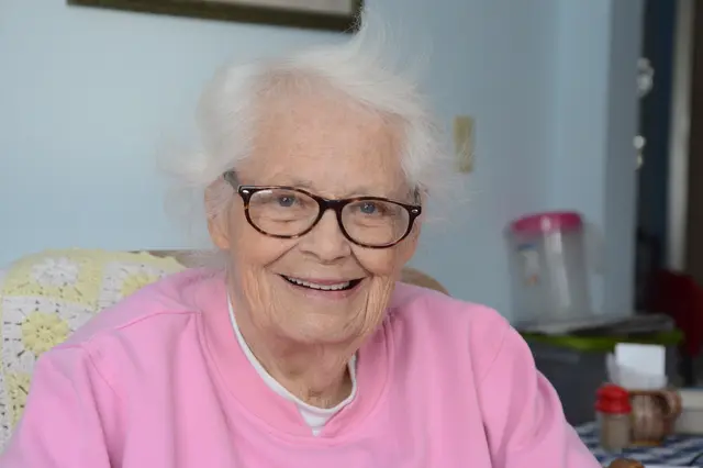 Mnohým seniorům už nebude do smíchu.